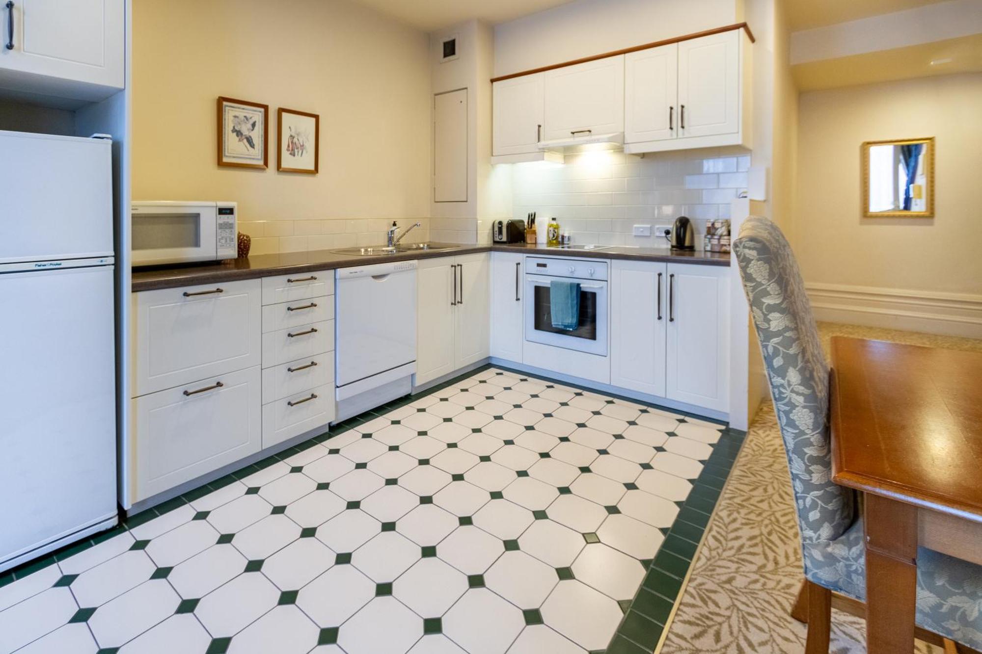 Beauty In The Cbd - 1Bed Free Parking Pool Apartman Christchurch Kültér fotó