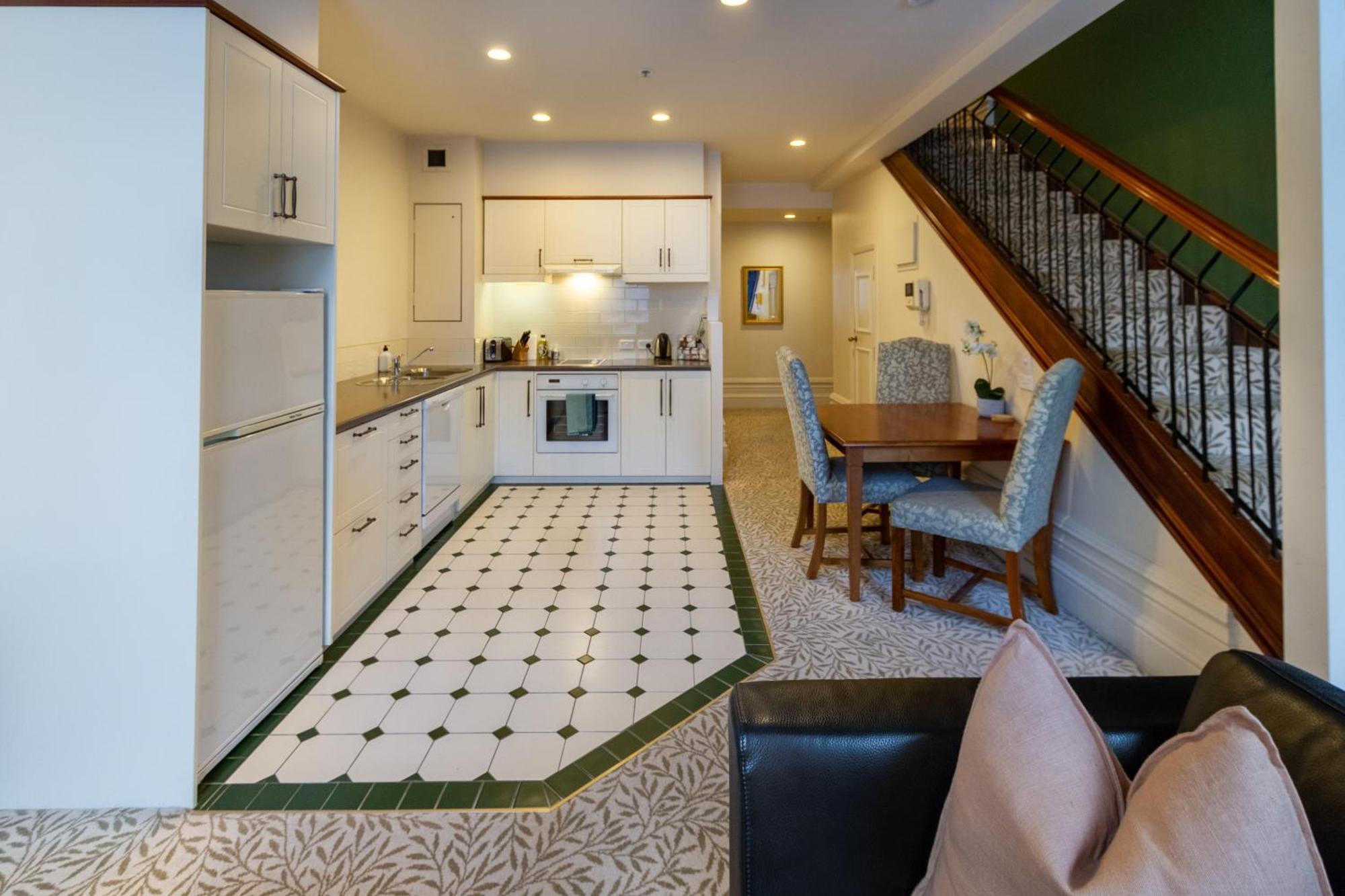 Beauty In The Cbd - 1Bed Free Parking Pool Apartman Christchurch Kültér fotó